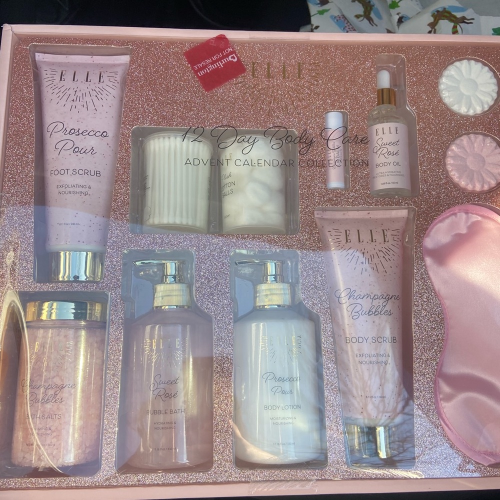 Elle 12 Day Body Care Advent Calendar Collection. SEALED